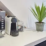 Host & - Burns Yard Appartement